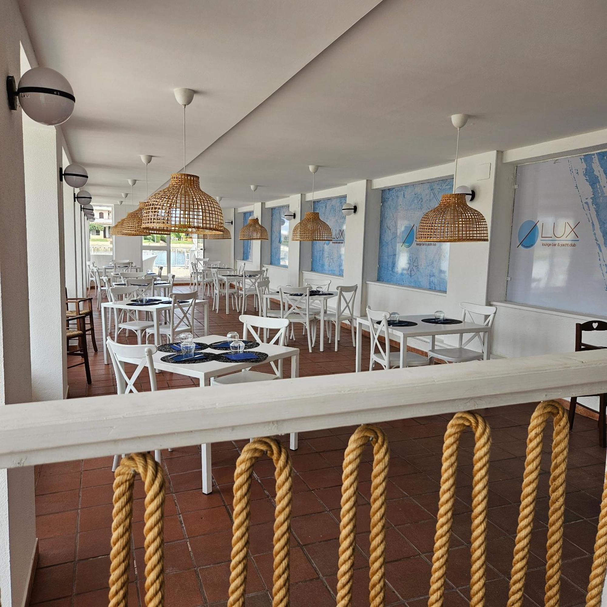 Casa Vacanze Lux By White Aparthotel I Casoni Εξωτερικό φωτογραφία
